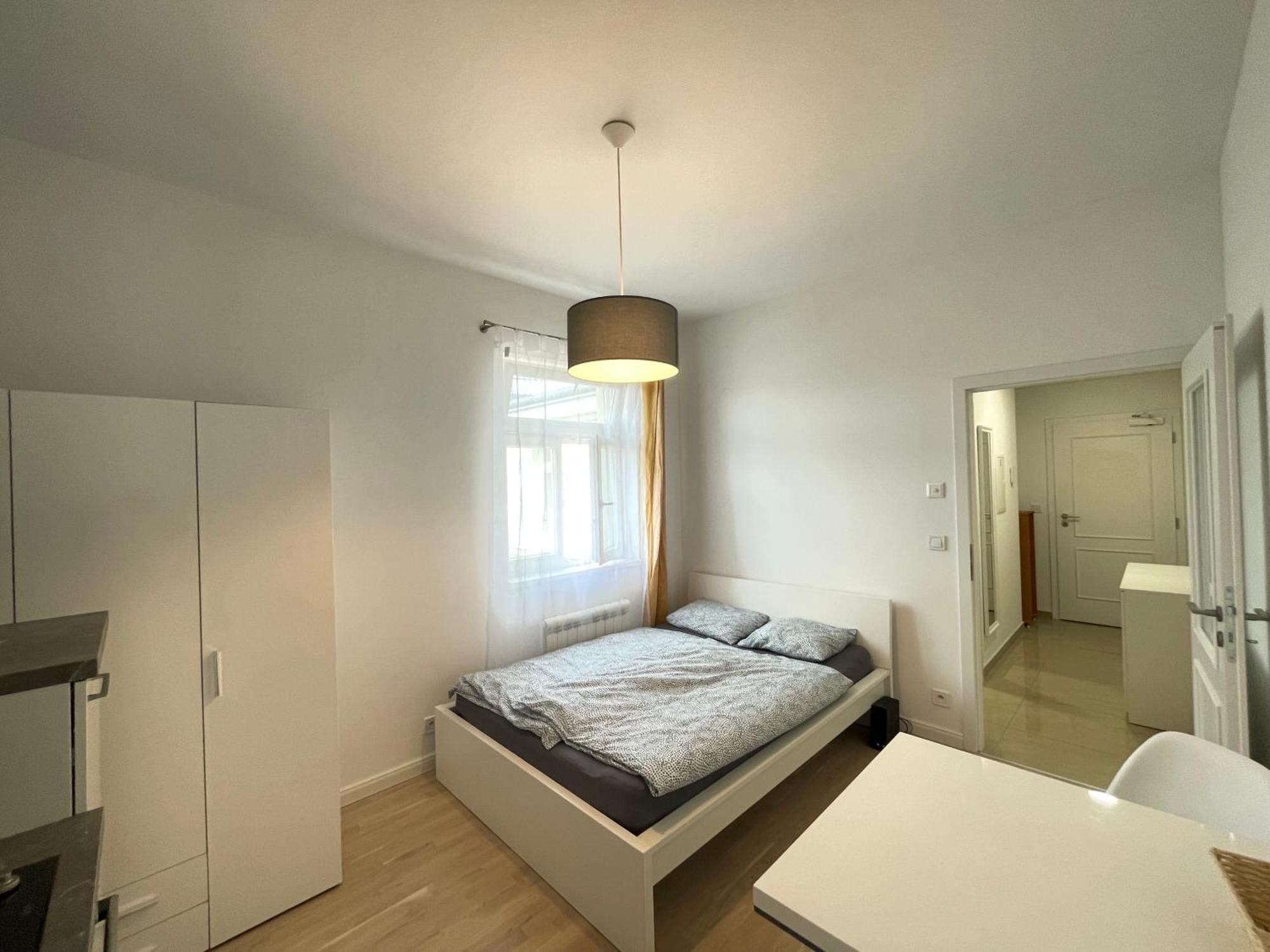 Wash Apartment On Metro Prague 1 Ngoại thất bức ảnh